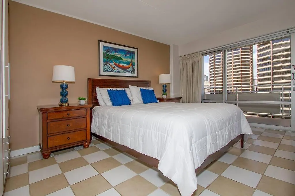 Vakantiehuis Resort Life At A Low Price- Ilikai Hotel Honolulu